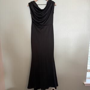 black floor length formal dress gown size medium